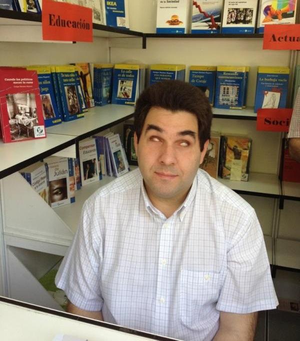 Luis Zaragoza en la feria del libro